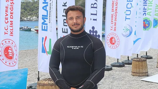 Ölüdeniz'de Su Altı ve Koy Temizliği Yapıldı
