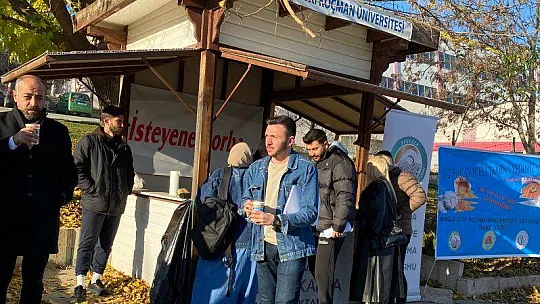 ÖĞRENCİLERE FETHİYE TARHANASI DAĞITTILAR
