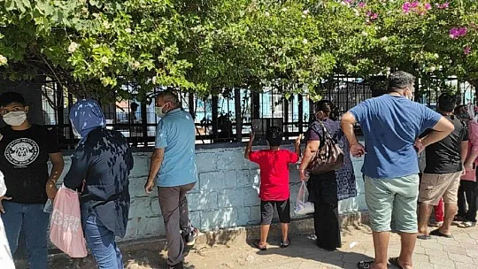 Fethiye'de Bursluluk Sınavı Heyecanı Yaşandı