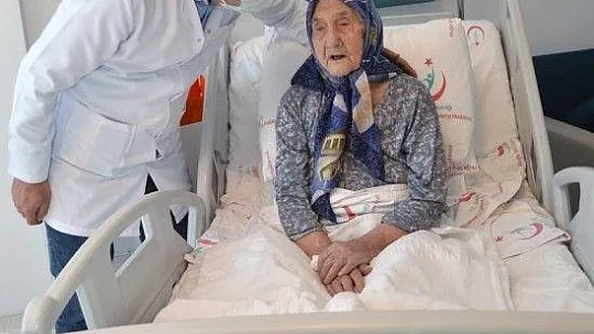 98 yaşında korona virüsü yendi