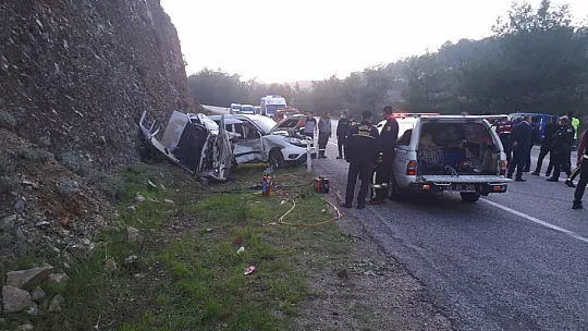 Seydikemer'de kaza: 1 Ölü 3 Yaralı