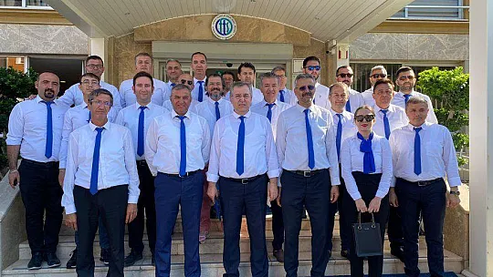 MAVİ GRUP BAŞKAN ADAYI ÇIRALI ÇARŞI ESNAFINI ZİYARET ETTİ