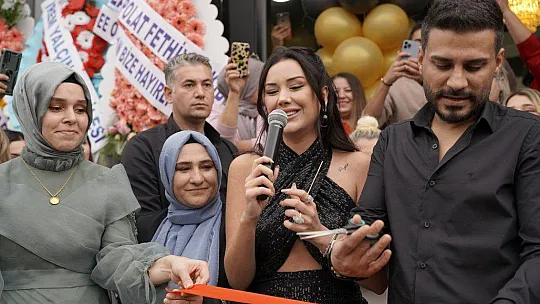 DÜNYA MARKASI DİLAN POLAT FETHİYE'DE AÇILDI
