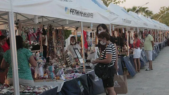 Stantlar haftada 2 gün kurulmaya devam ediyor
