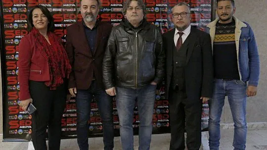 BİZ Büyük Bir Aileyiz