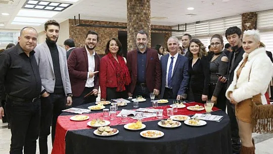 BİZ Büyük Bir Aileyiz