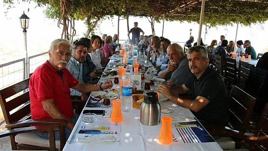 Fethiye Gazeteciler Derneği Kahvaltıda Buluştu