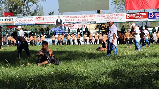 Seki Yağlı Pehlivan Güreşleri Minikler Kategorisinde Başladı
