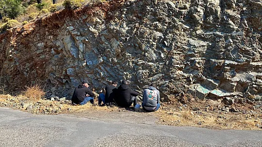 Düzensiz Göçmenler Kaçamadan Yakalandı