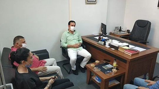 KAYMAKAM FIRAT'TAN MUHTAR KÖSE'YE ZİYARET