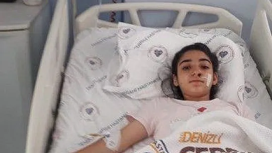 Elif, Ameliyat Oldu