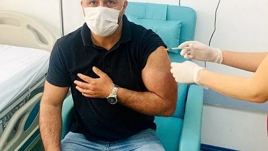 Salih Dündar, 'Aşılamaya başlıyoruz'