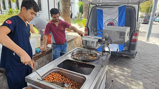Büyük Kaptan Hayrına Lokma Dağıtıldı