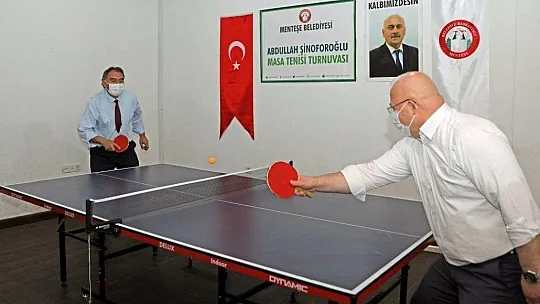 Abdullah Şinoforoğlu Masa Tenisi turnuvasında ödüller sahiplerini buldu