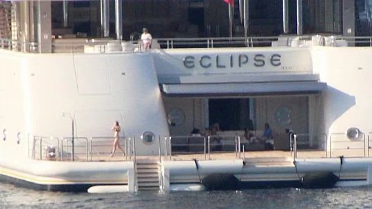 Abramoviç'in Bodrum sefası sürüyor