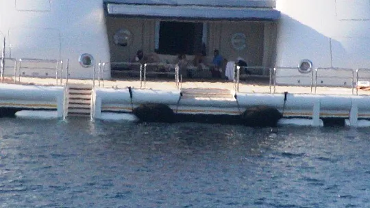 Abramoviç'in Bodrum sefası sürüyor