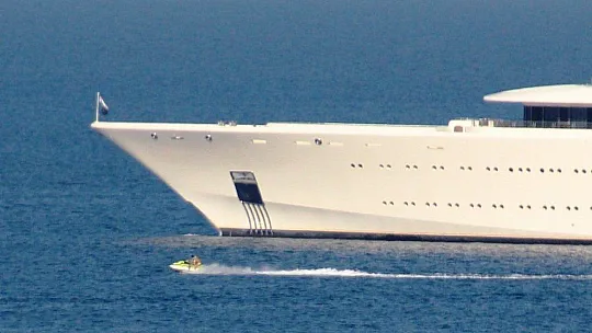 Abramoviç'in Bodrum sefası sürüyor