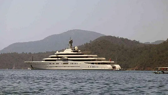 Abramovich'in 'Eclipse' yatı Göcek'e demir attı
