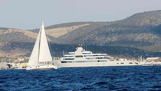 Abromoviç'in milyon dolarlık yatı Bodrum'a demirledi