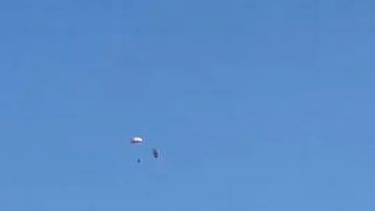 Paraşütler Dolaşınca Yedek Paraşütle İniş Yaptılar