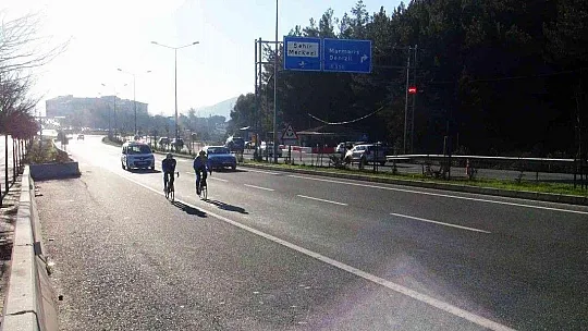 Ağız ve diş sağlığına dikkat çekmek için 850 km pedal çevirecekler
