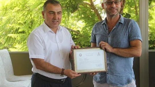 Şahiner, 'Fethiye'den ayrılacak olmanın üzüntüsünü yaşıyorum' 