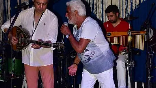 Aras'la Bodrum'a Yunan havası geldi
