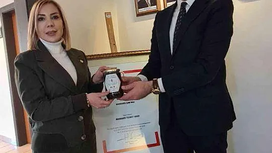 AK Partili Gökcan, Marmaris Ticaret Odası Başkanı Ayhan ile görüştü