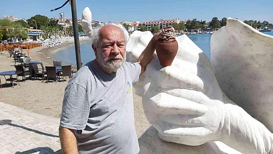 Akdeniz'den Ege'ye yürüyüp testilerle su taşıdılar