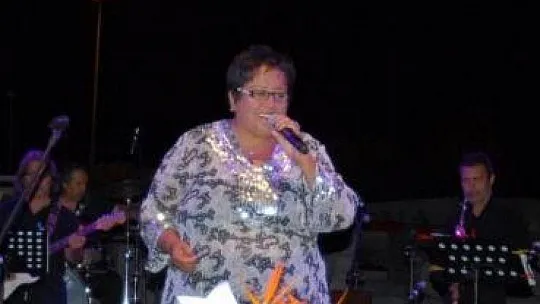 Akrep Nalan evinde ölü bulundu