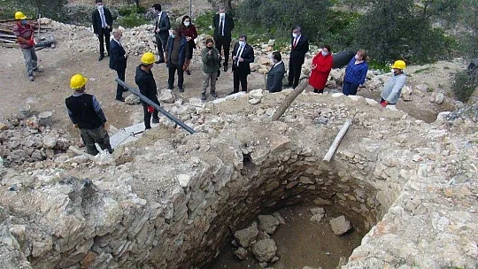 Akyaka Kalesi 7 ayda gün yüzüne çıktı