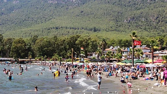 Akyaka yerli turiste kaldı