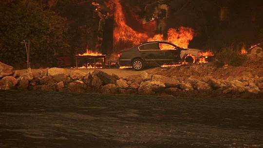 Alevler Çökertme koyuna dayandı