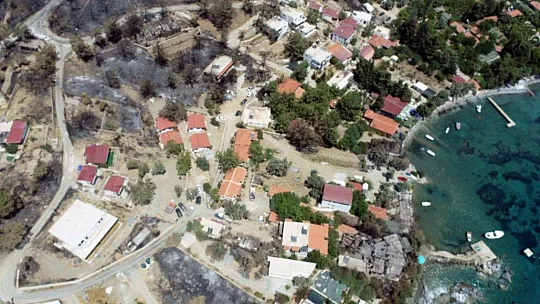 Alevlere teslim olan Mazı Mahallesi havadan görüntülendi