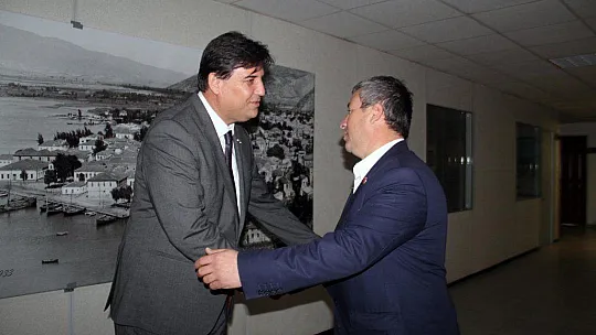 Hizmete Teşekkür İçin Geldiler