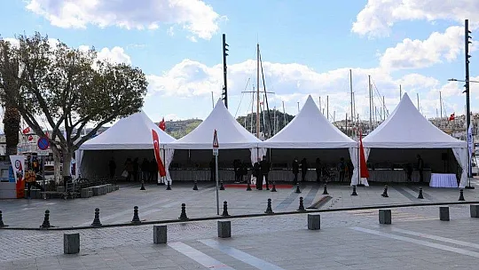 Çanakkale Zaferi Müze Sergisi ziyarete açıldı