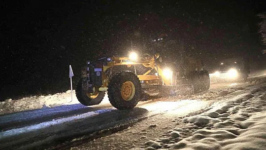 Antalya ile Muğla karayolu 7 saat sonra ulaşıma açıldı