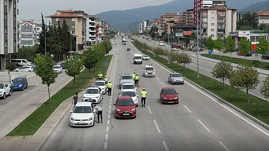 Antalya - Muğla karayolunda bayram yoğunluğu başladı