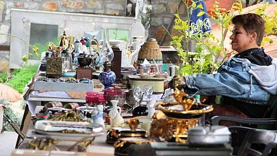 Antika pazarında tarihe yolculuk
