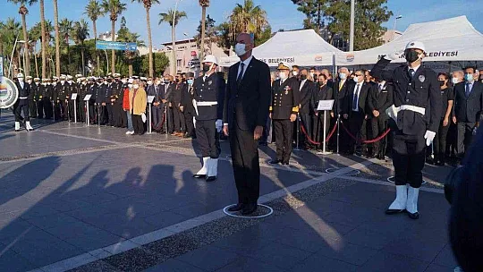 Atatürk, Marmaris'te anıldı