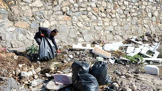 ATIKLARIN SAHİBİ FATURADAN TESPİT EDİLDİ
