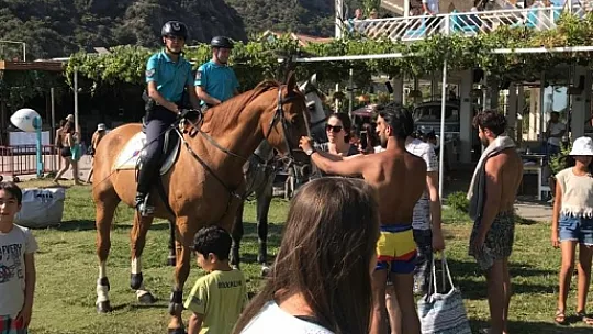 ATLI JANDARMALAR ÖLÜDENİZ'DE GÖREV YAPIYOR