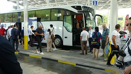 MSKÜ Yeni Dönem Öğrencilerini Karşıladı
