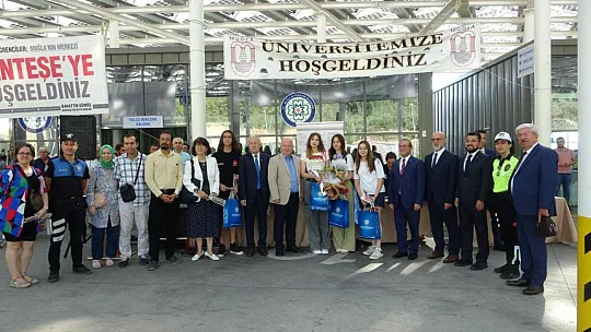 MSKÜ Yeni Dönem Öğrencilerini Karşıladı