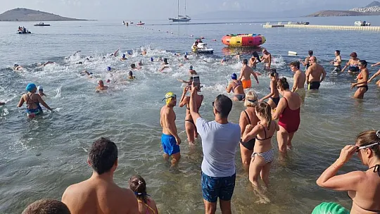 Zafer Bayramı kutlamaları törenle başladı