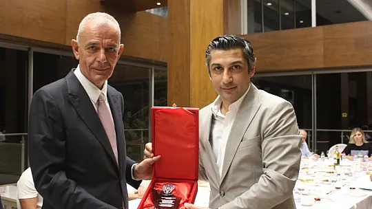 Kaymakam Aksoy, Yemekle Uğurlandı