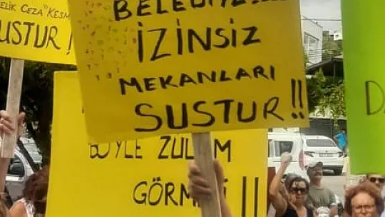 Halk Datça Belediyesini Bastı