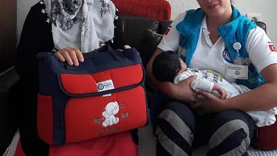 2 bin 859 aileye 'Hoş Geldin Bebek' çantası