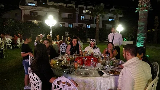 Gaziler ve Şehit Yakınları İçin Yemek Düzenlendi