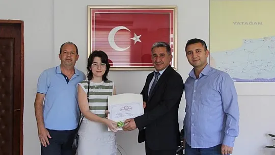 2023 YKS'de Dereceye Giren Öğrenci Ödüllendirildi